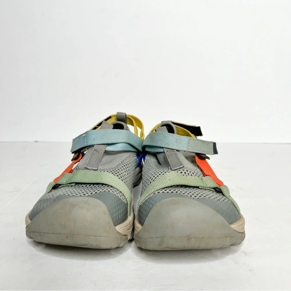 Teva Outflow Universal Water Shoe Multicolor Size 4 Kids Sandals - Picture 5 of 6